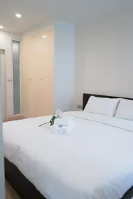 5 mins to BTS Ekkamai, One Bed Fully-Furnished - Image 4