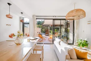 Hermès – Private Jacuzzi, private terrace, quiet - Image 5