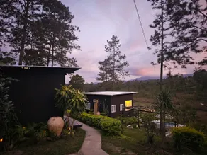 Siguatepeque Lodge Cabin - Image 2