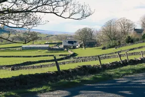 Meadow View, own EV charger & super king/king beds - Image 4