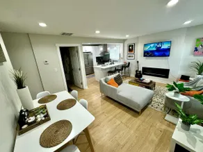 Park Paradise Unit A GreshamPark/ EAV Duplex 2b2ba - Image 3