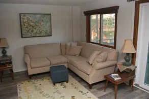Lakeside Living - Image 3