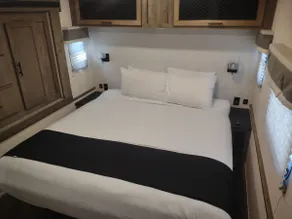 New Luxury 5th Wheel - Image 2