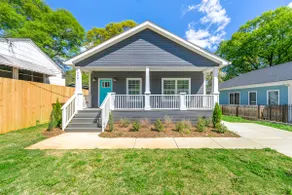Stylish & Cozy New Bungalow - 10min to Midtown! - Image 2