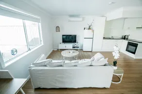 The Private Villa | Umina & Ettalong Beach - Image 5
