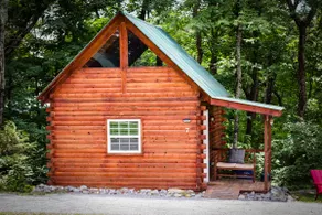 Private Log Cabin with loft in Columbia Kentucky - Image 2
