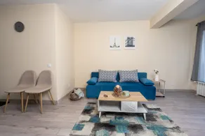 FREE Parking • 2BR • 2min Metro • Quiet Center • - Image 3