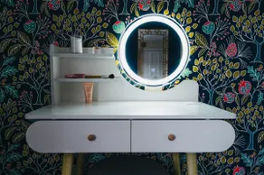 Stylish Central 3-BR Townhouse + Netflix - Image 3
