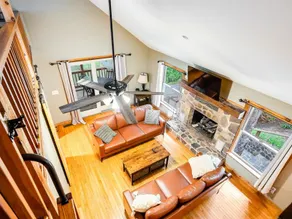 Wooded Cabin Escape | Fire Pit, Hot Tub, Near JMU - Image 5