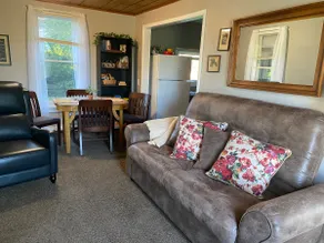 Little House on the Farm - Image 2