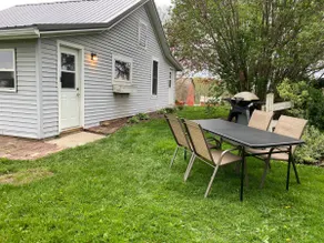 Little House on the Farm - Image 4