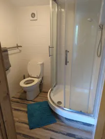 Stunning One Bedroom Annex - Image 3