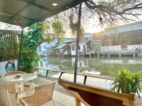 Kirin Riverside Homestay with AC, WiFi in Bangkok - Image 3