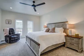 Hilltop Tranquility! Location! Views! Seclusion! - Image 3