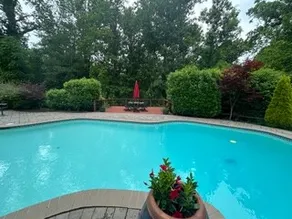 The General's House-Spacious Home w/Pool & Hot Tub - Image 5