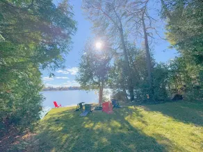Peaceful Place with lake view in Stouffville - Image 4