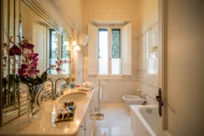 #Instaworthy Design ~ Great views ~ Garden ~ Pkg - Image 3