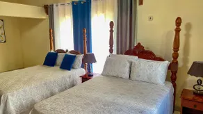 Irie 2 Bedrooms & 2 Bathrooms in Runaway Bay - Image 4