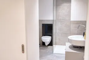 Suite Kaiser - Charming City Apartment - Image 5