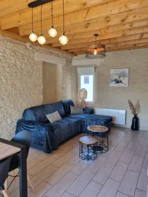 House 800 m from the sea - Image 3