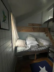 View cabin in peaceful area - Image 5