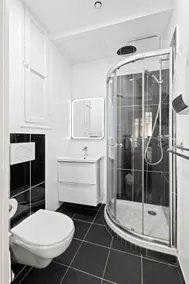 Charming Studio Heart of Nice Comfort & Connection - Image 3