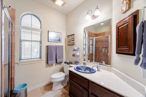 River Access | King Bed | Private Entrance - Image 3
