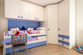 Modern apartment for 6 in the heart of Tropea - Image 3