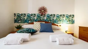 Grazia's Aeolian View House - Image 5