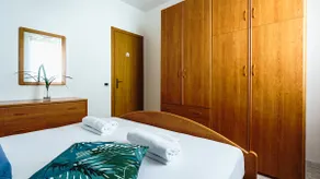 Grazia's Aeolian View House - Image 4