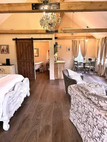 The French Cottage-Romantic Stay - Image 2