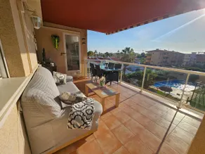 Cozy apartment with a terrace - Image 2