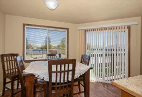 Beautiful 2 BR APT1 | K-Cup | Near Attractions - Image 3