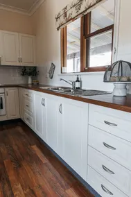 Conargo Cottage - Image 3