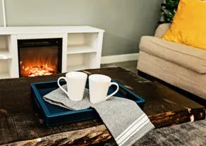 Trendy Downtown Bungalow - Image 3