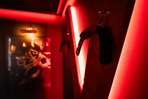 La Suite de Vénus Love Room Hot Tub Secret Room - Image 5