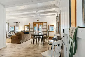 Blue Cottage- Lakeview & Beach Access + Central AC - Image 5