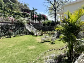 Bella Casa, 3BR Villa Mountain Views & PVT Lawn - Image 2