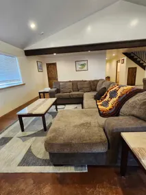 San Antonio River Retreat Spacious 4000 sq ft Home - Image 3