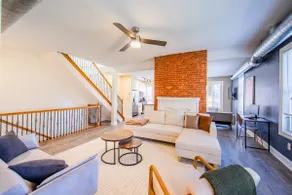 Huge Open Concept 2BR by Walnut - Image 2