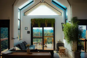 Coffee Cabin - Hot Tub and Starlink | Santa Clara - Image 4