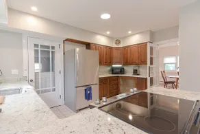 Spacious Home by Mt. Greylock - Image 4