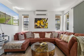 4 Bedroom Luxury Home in Makaha Valley - Image 3