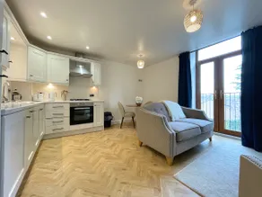 Chic Haven in Barnsley - Image 4