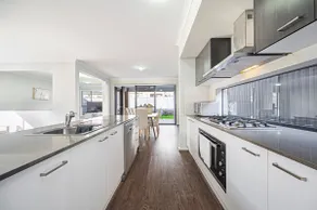Sydney Marsden Park 5 bedrooms House close IKEA - Image 4