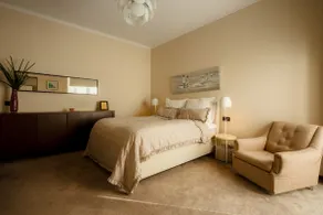 Diplomatic Suite - Image 4