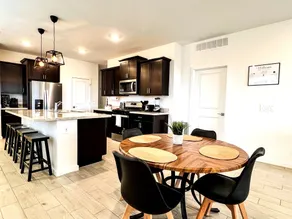 Newer 4BR Stay | Pool Access, Golf + Skydive AZ - Image 2
