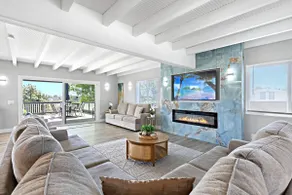 Luxury Coastal Villa -8 Bedrooms-Pool, Spa & Salon - Image 2