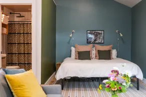 Carla's Downtown Hideout - Image 3