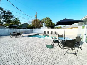 Stylish 3 Bed/3 Bath Retreat Near Beach w/ Pool - Image 5